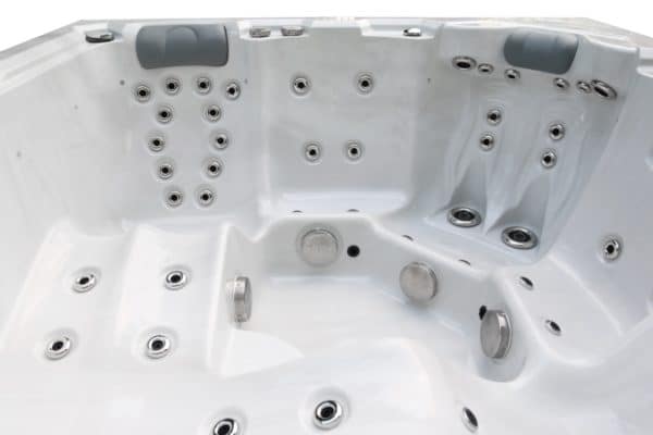 Outdoor Whirlpool Infinitas SE500